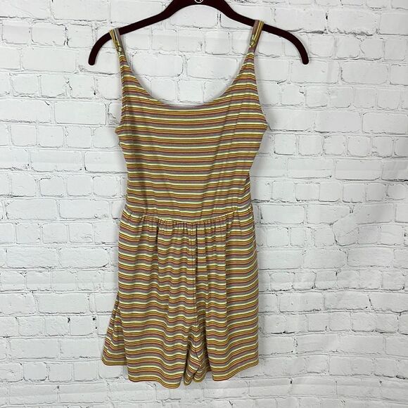 Wild Fable Sleeveless Stripped Ribbed Romper w/Pockets Size Small - Picture 1 of 6